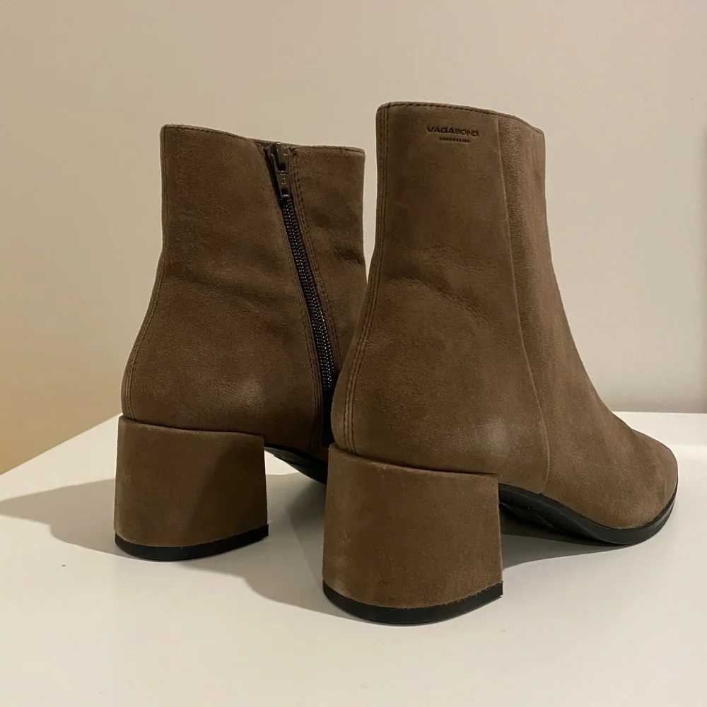 Vagabond Taupe Suede Ankle Boots